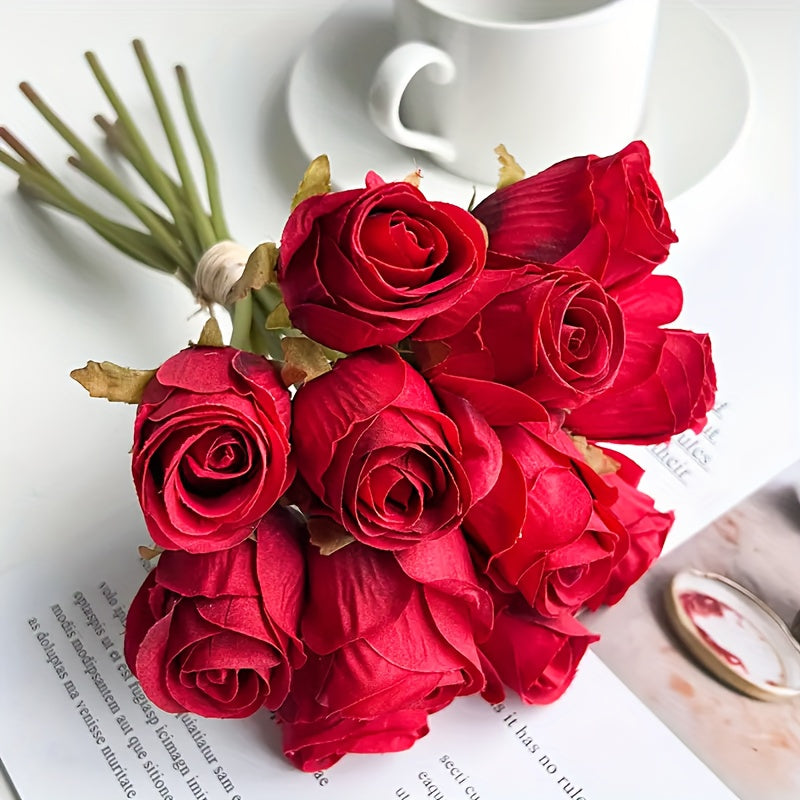 Set of 6 White Fabric Artificial Flowers