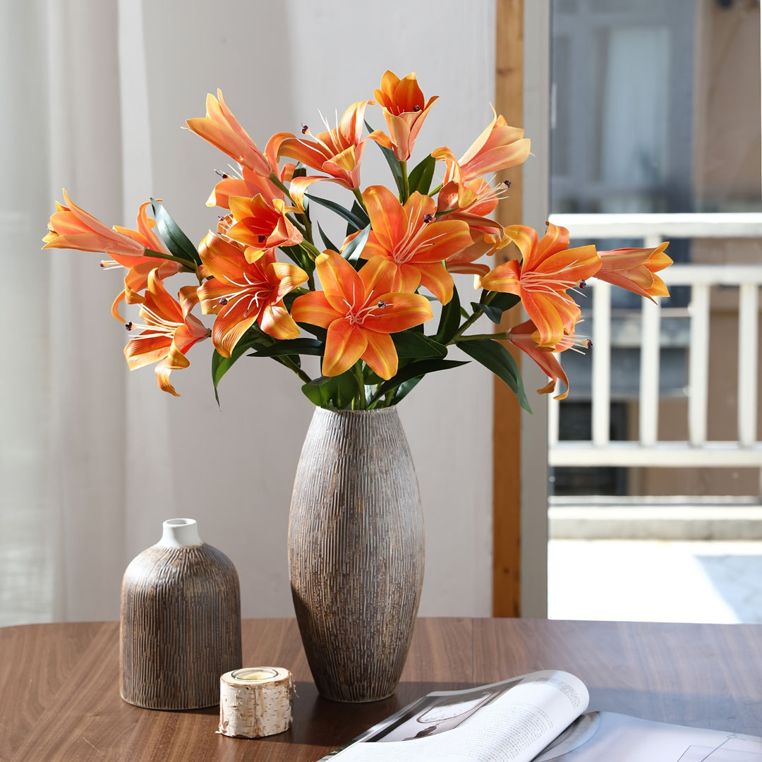 Set of 6 Realistic Artificial Silk Lily Flowers